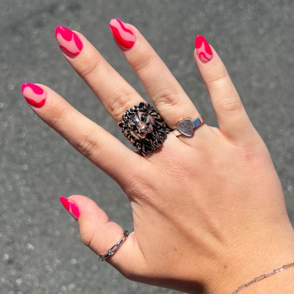 Gucci Trademark Ring - Picture 3 of 7